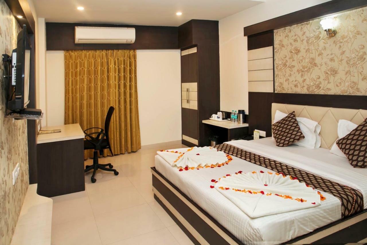 Ganges Grand Hotel Varanasi Eksteriør billede