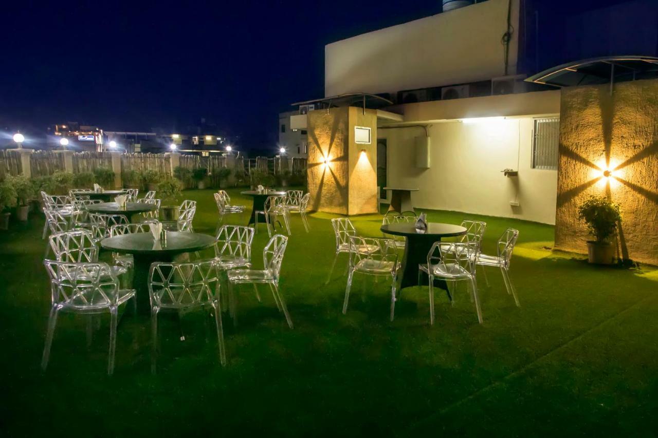 Ganges Grand Hotel Varanasi Eksteriør billede