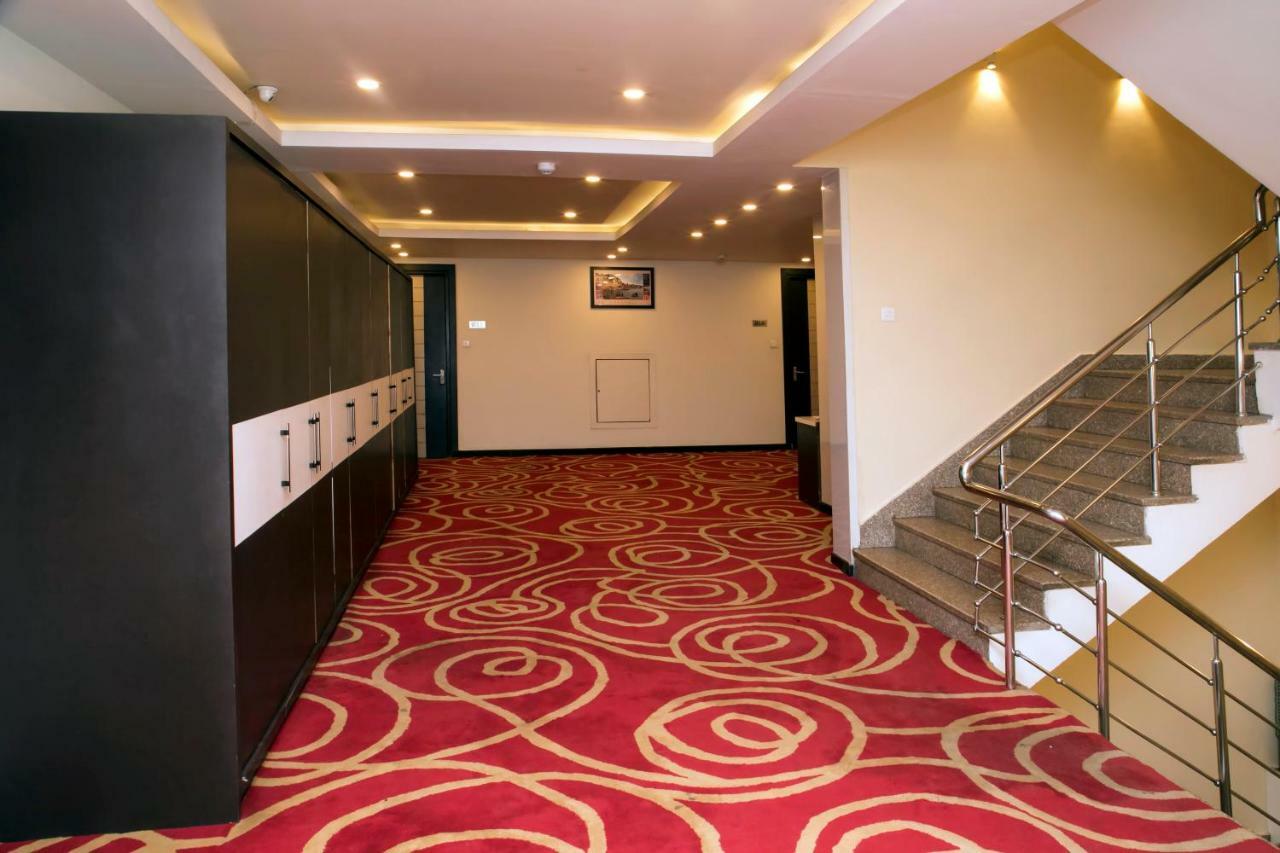 Ganges Grand Hotel Varanasi Eksteriør billede